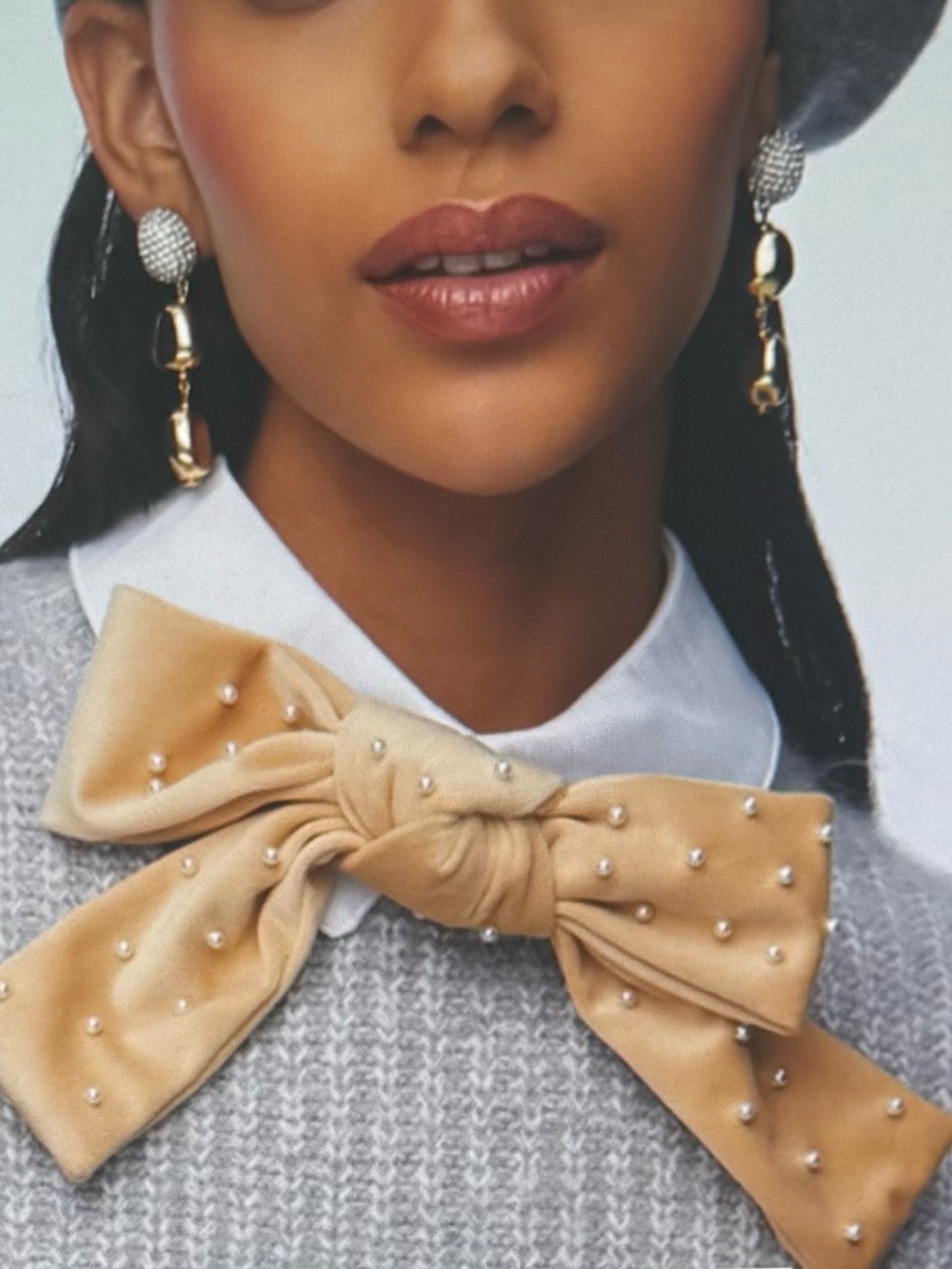 Lele Sadoughi, Kiara NWTs Pearl-Embellished Velvet Bow Neck collar